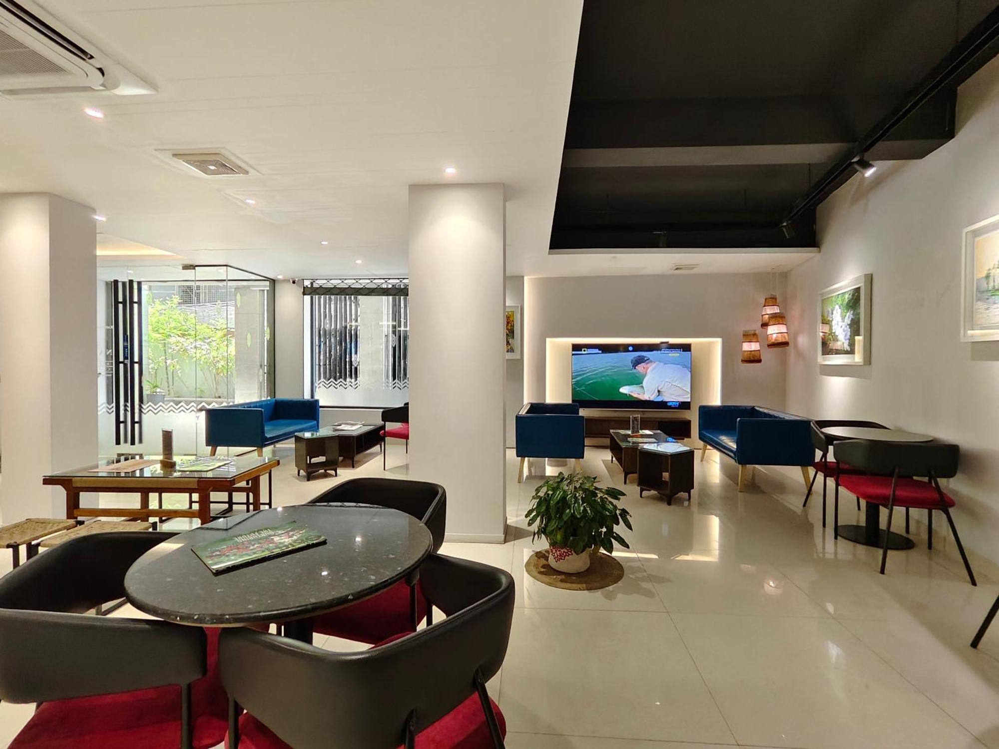 Hotel Nandini Dhaka Buitenkant foto